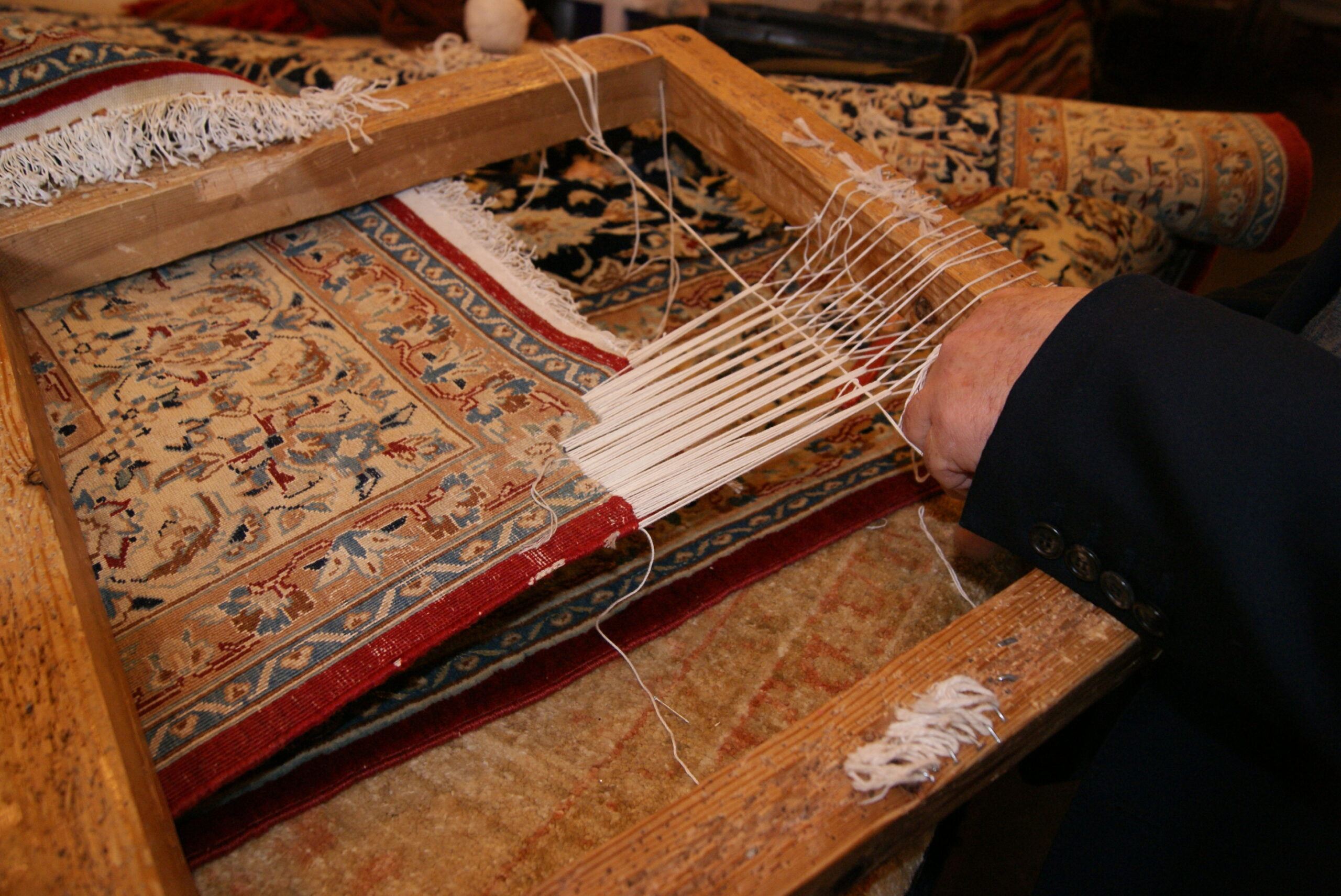 Expert Rug fringe and tassels repair | Rugrepairs